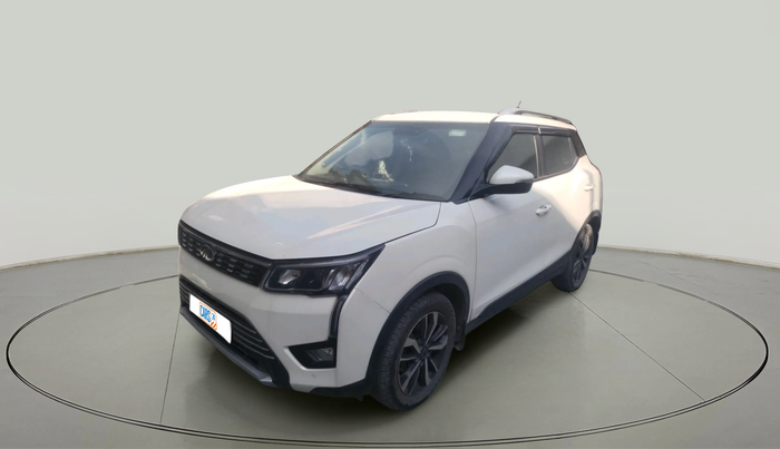 2019 Mahindra XUV300 W8 (O) 1.5 DIESEL, Diesel, Manual, 1,30,466 km, exterior