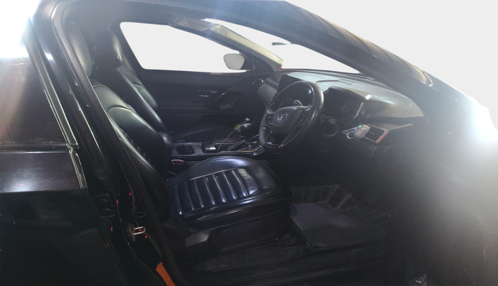 2022 Tata Safari XTA PLUS, Diesel, Automatic, 93,308 km, interior