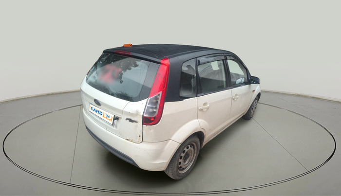 2014 Ford Figo LXI 1.2 PETROL, Petrol, Manual, 1,31,035 km, exterior