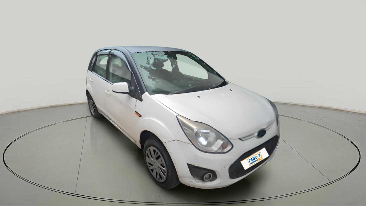 2014 Ford Figo LXI 1.2 PETROL, Petrol, Manual, 1,31,035 km, exterior