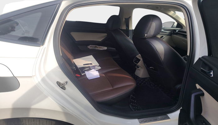 2023 Skoda SLAVIA AMBITION 1.5L TSI AT, Petrol, Automatic, 42,028 km, interior