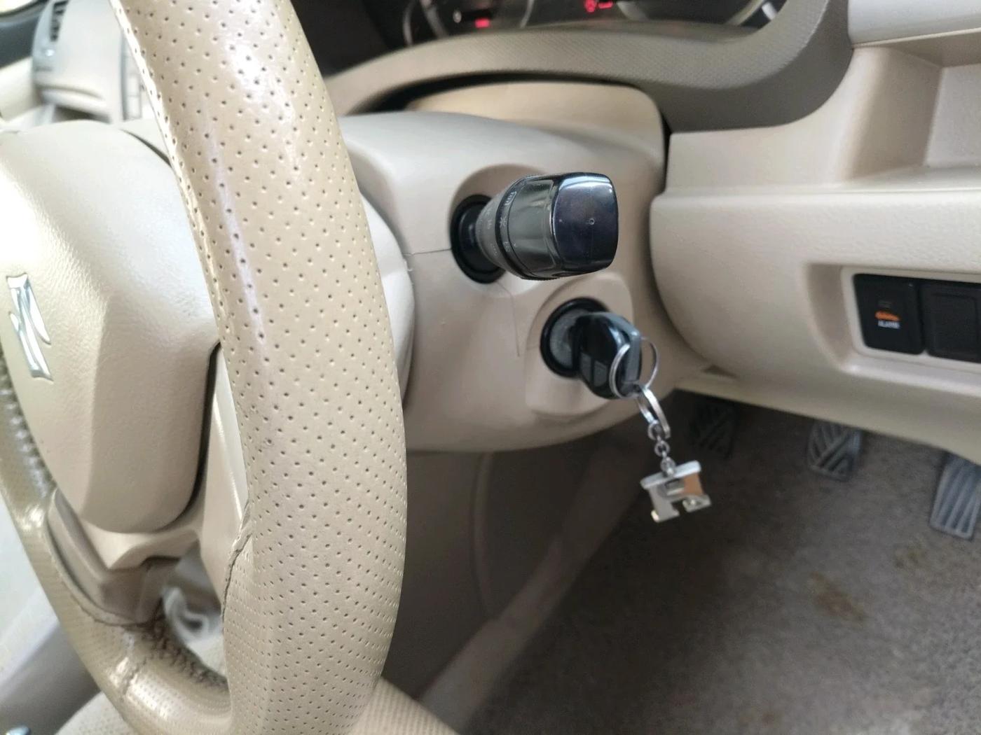 2014 Maruti Ertiga VXI, Petrol, Manual, 51,775 km, interior