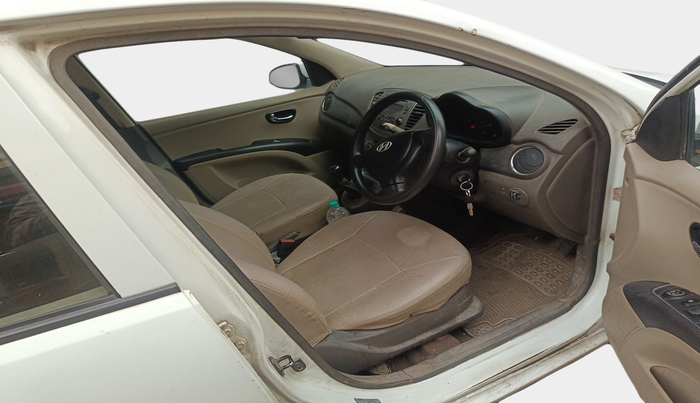 2011 Hyundai i10 SPORTZ 1.2, Petrol, Manual, 1,20,875 km, interior