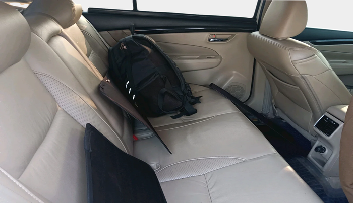 2016 Maruti Ciaz ZXI+, Petrol, Manual, 65,686 km, interior