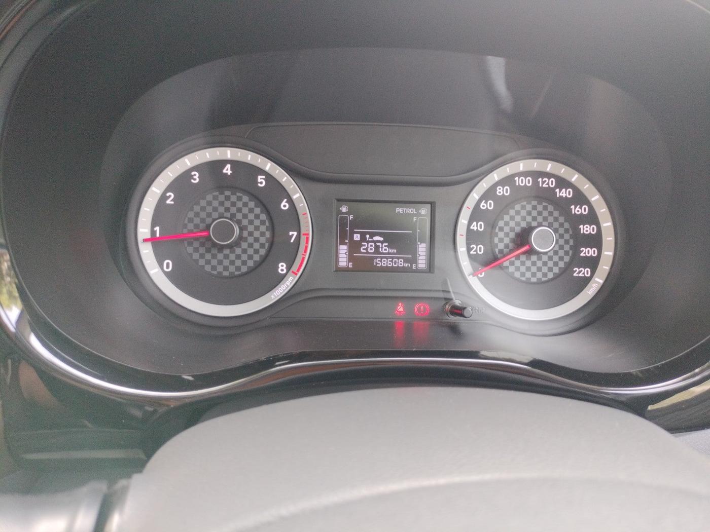 2022 Hyundai AURA SX 1.2 CNG, Petrol, Manual, 1,79,891 km, interior