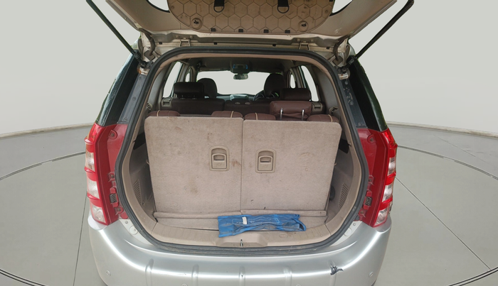 2016 Mahindra XUV500 W6, Diesel, Manual, 1,19,819 km, exterior