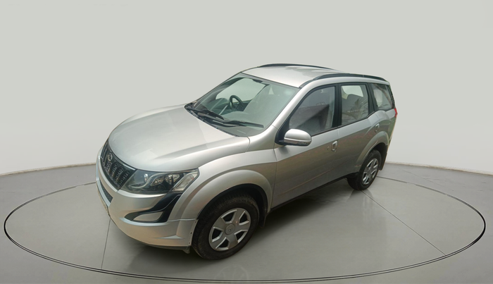 2016 Mahindra XUV500 W6, Diesel, Manual, 1,19,819 km, exterior