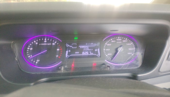 2022 Mahindra MARAZZO M4+ 7 STR, Diesel, Manual, 16,267 km, interior