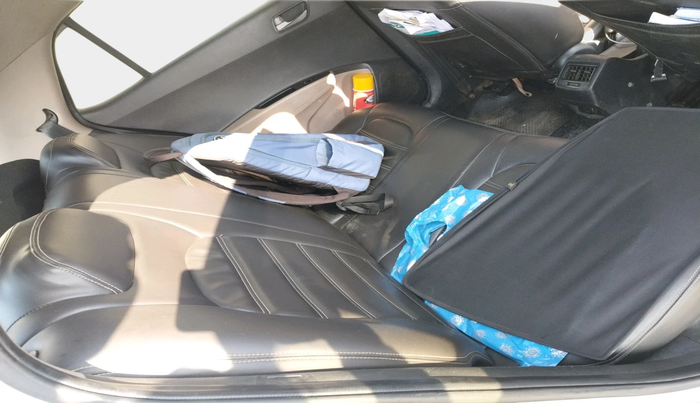 2014 Hyundai Grand i10 SPORTZ 1.2 KAPPA VTVT, Petrol, Manual, 1,31,107 km, interior