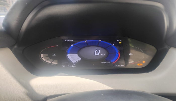 2021 Nissan MAGNITE XV MT, Petrol, Manual, 1,03,219 km, interior