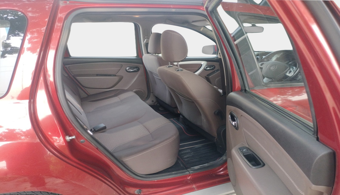 2017 Renault Duster 110 PS RXZ 4X2 AMT DIESEL, Diesel, Automatic, 80,254 km, interior