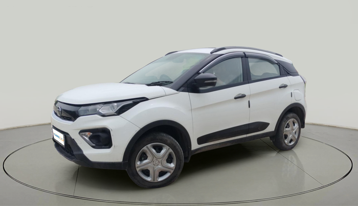 2023 Tata NEXON XM PLUS SUNROOF DIESEL, Diesel, Manual, 63,330 km, exterior