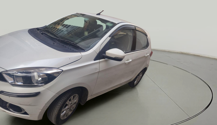 2018 Tata Tiago XZ PETROL, Petrol, Manual, 61,391 km, exterior