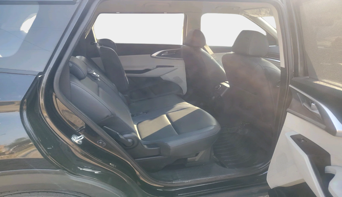 2024 KIA CARENS Premium (O) 1.5 Petrol 7 STR, Petrol, Manual, 2,741 km, interior