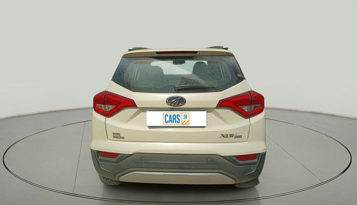 2019 Mahindra XUV300 W8 (O) 1.5 DIESEL AMT, Diesel, Automatic, 1,14,070 km, exterior