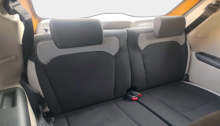 2019 Renault TRIBER RXL MT, Petrol, Manual, 94,641 km, interior