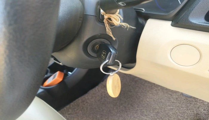 2016 Honda Amaze 1.2L I-VTEC S, Petrol, Manual, 84,383 km, interior