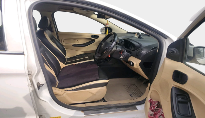 2016 Ford Figo Aspire AMBIENTE 1.5 DIESEL, Diesel, Manual, 1,69,835 km, interior