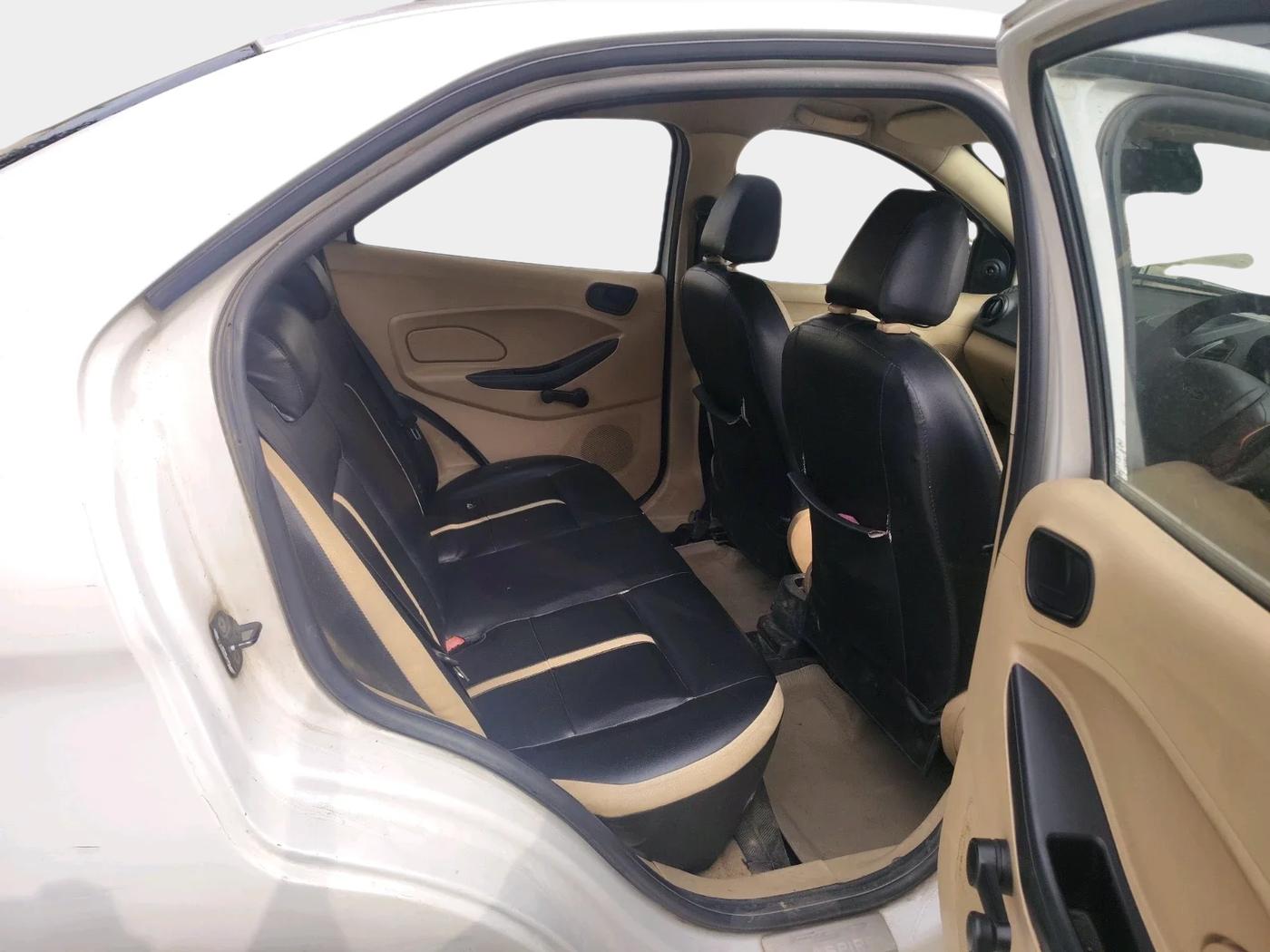 2016 Ford Figo Aspire AMBIENTE 1.5 DIESEL, Diesel, Manual, 1,75,000 km, interior