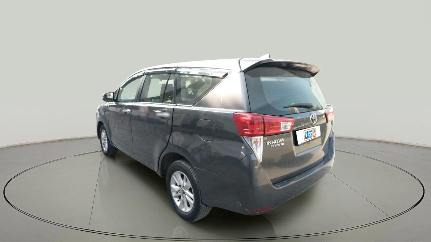 2016 Toyota Innova Crysta 2.8 ZX AT 7 STR, Diesel, Automatic, 1,95,894 km, exterior