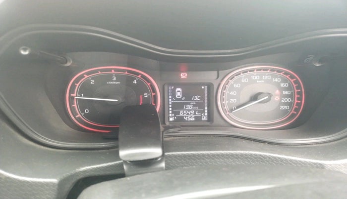 2016 Maruti Vitara Brezza ZDI PLUS, Diesel, Manual, 65,491 km, interior