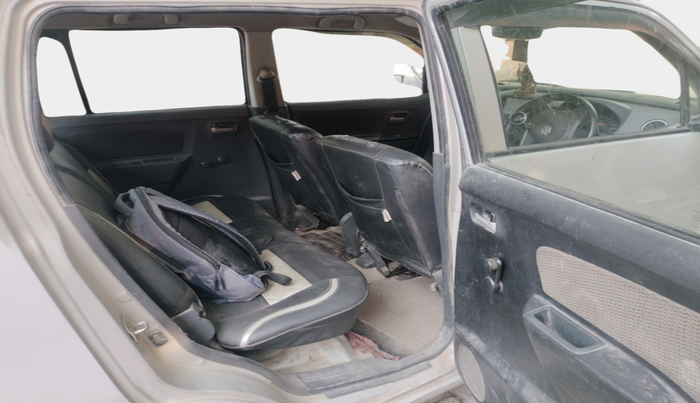2011 Maruti Wagon R 1.0 LXI, Petrol, Manual, 1,31,869 km, interior