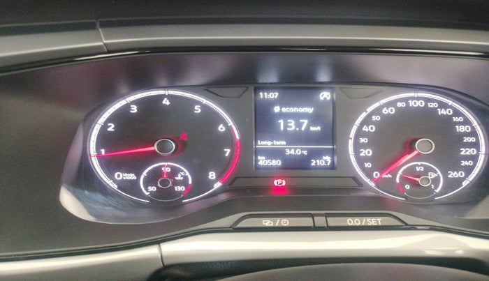 2021 Volkswagen TAIGUN GT 1.5 TSI MT, Petrol, Manual, 40,580 km, interior