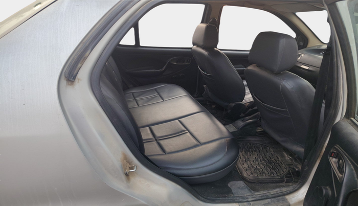 2014 Tata Indigo ECS LS TDI, Diesel, Manual, 71,296 km, interior