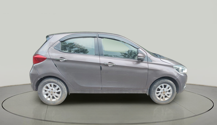 2017 Tata Tiago XZ PETROL, Petrol, Manual, 73,142 km, exterior