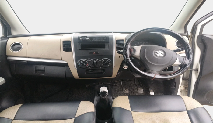 2018 Maruti Wagon R 1.0 LXI CNG, Petrol, Manual, 1,01,697 km, interior