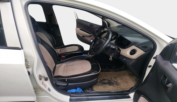 2019 Hyundai Grand i10 MAGNA 1.2 KAPPA VTVT, Petrol, Manual, 98,211 km, interior