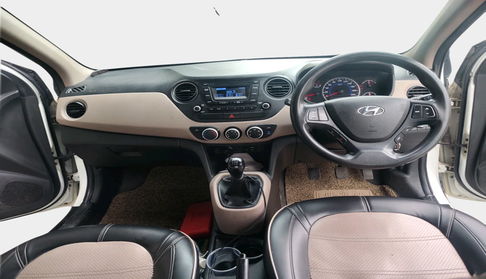2019 Hyundai Grand i10 MAGNA 1.2 KAPPA VTVT, Petrol, Manual, 98,211 km, interior