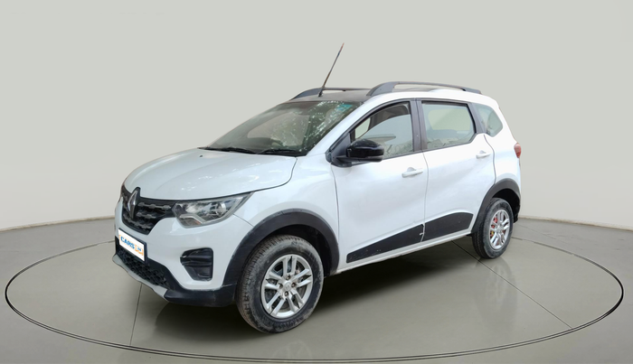 2023 Renault TRIBER RXT, Petrol, Manual, 50,206 km, exterior