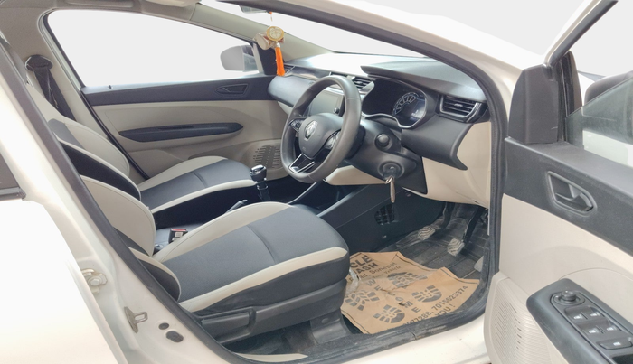 2023 Renault TRIBER RXT, Petrol, Manual, 50,206 km, interior
