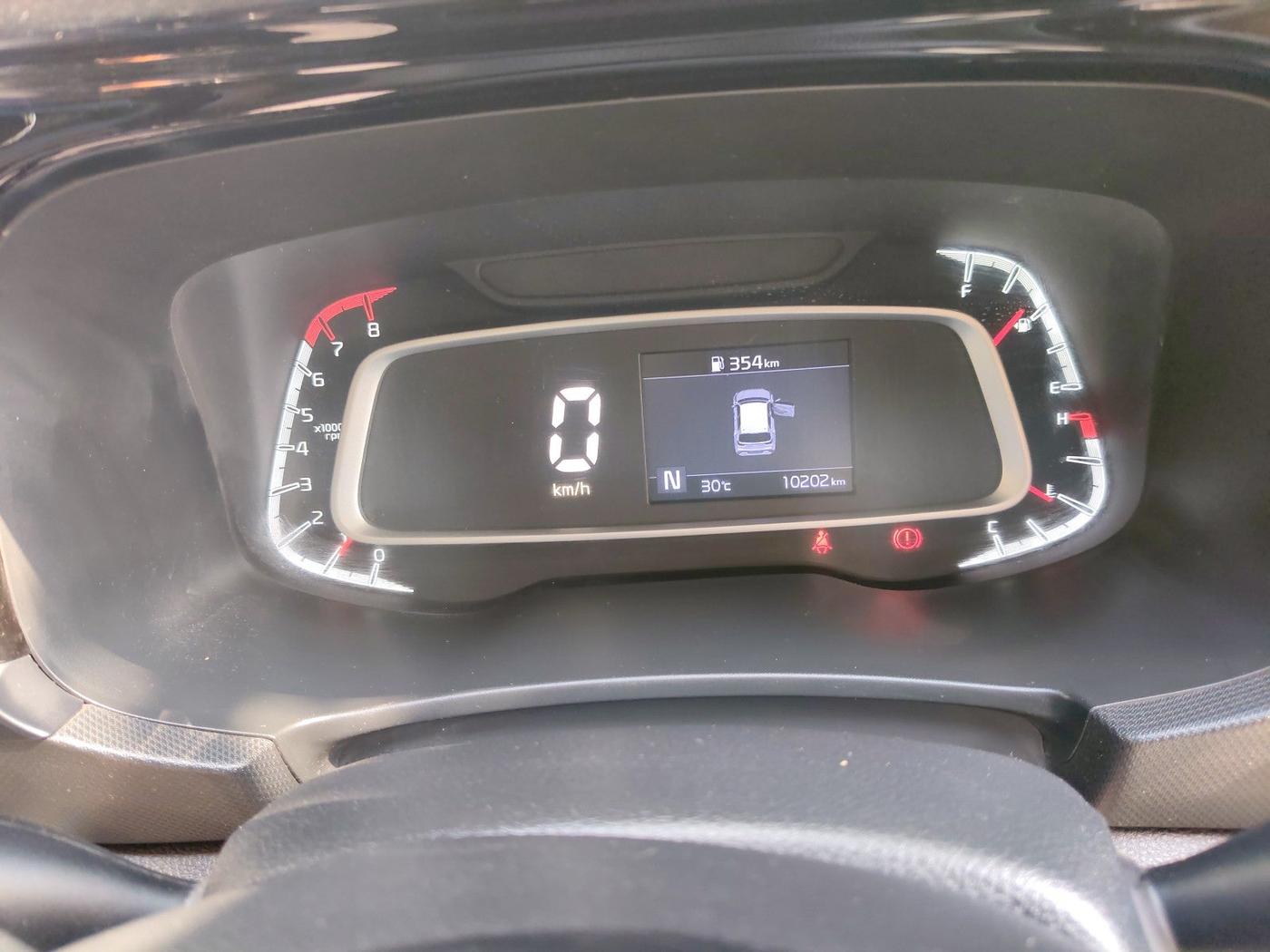 2022 KIA SONET HTK PLUS 1.0 IMT, Petrol, Manual, 12,289 km, interior