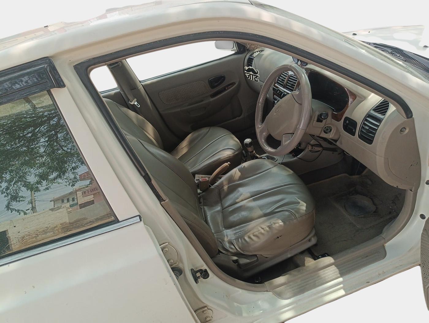 2011 Hyundai Accent GLE, Petrol, Manual, 60,648 km, interior