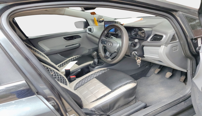 2021 Tata ALTROZ XM PLUS PETROL, Petrol, Manual, 86,038 km, interior