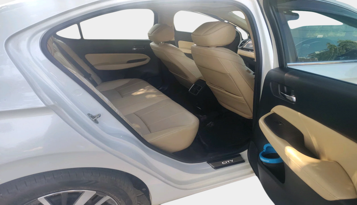 2022 Honda City 1.5L I-VTEC ZX CVT, Petrol, Automatic, 93,328 km, interior