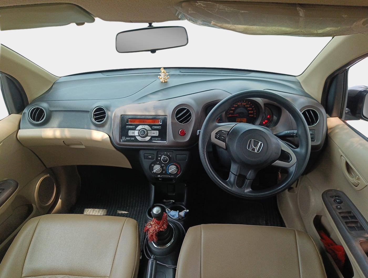 2014 Honda Amaze 1.2L I-VTEC S, Petrol, Manual, 67,694 km, interior