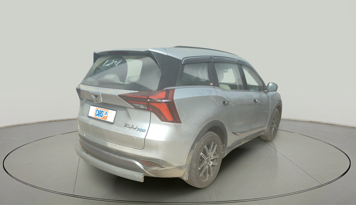 2022 Mahindra XUV700 AX 7 LUXURY D AWD AT 7 STR, Diesel, Automatic, 9,911 km, exterior