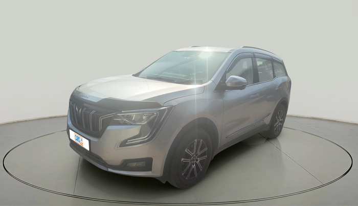 2022 Mahindra XUV700 AX 7 LUXURY D AWD AT 7 STR, Diesel, Automatic, 9,911 km, exterior