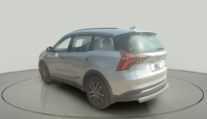 2022 Mahindra XUV700 AX 7 LUXURY D AWD AT 7 STR, Diesel, Automatic, 9,911 km, exterior