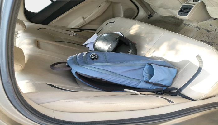 2017 Maruti Dzire VDI, Diesel, Manual, 1,88,171 km, interior