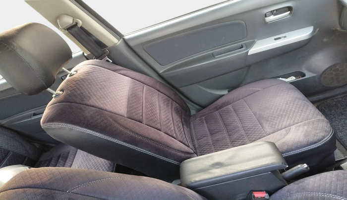 2011 Maruti Wagon R 1.0 VXI, Petrol, Manual, 81,474 km, interior