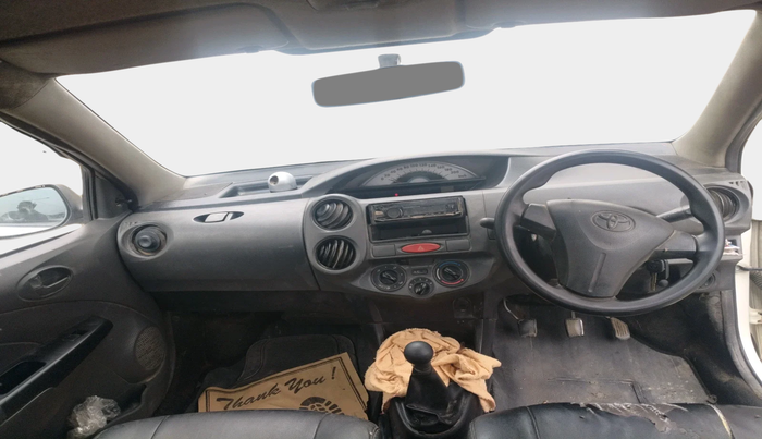 2012 Toyota Etios G, Petrol, Manual, 2,47,046 km, interior