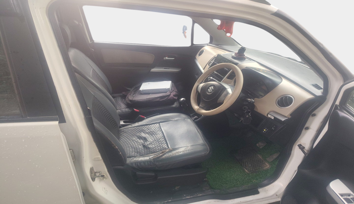 2017 Maruti Wagon R 1.0 LXI CNG, Petrol, Manual, 69,118 km, interior
