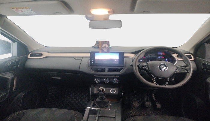 2023 Renault Kiger RXT (O) MT, Petrol, Manual, 54,148 km, interior