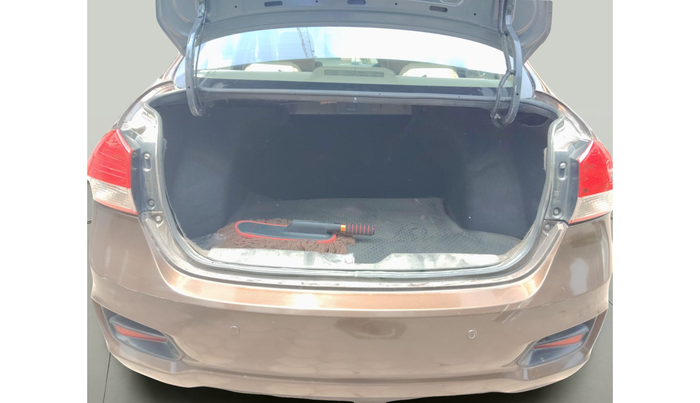 2017 Maruti Ciaz ZETA 1.4  MT PETROL, Petrol, Manual, 1,41,879 km, exterior