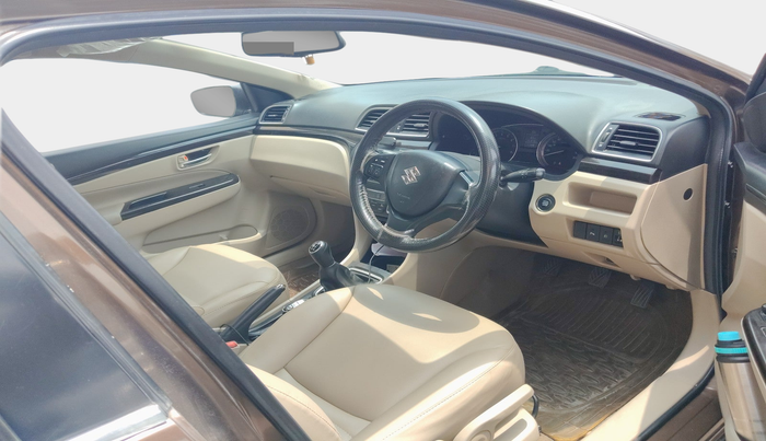 2017 Maruti Ciaz ZETA 1.4  MT PETROL, Petrol, Manual, 1,41,879 km, interior