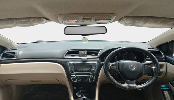 2017 Maruti Ciaz ZETA 1.4  MT PETROL, Petrol, Manual, 1,41,879 km, interior